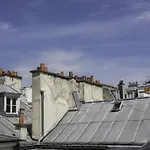 Luxury Apartment In Paris Center - Louvre Museum