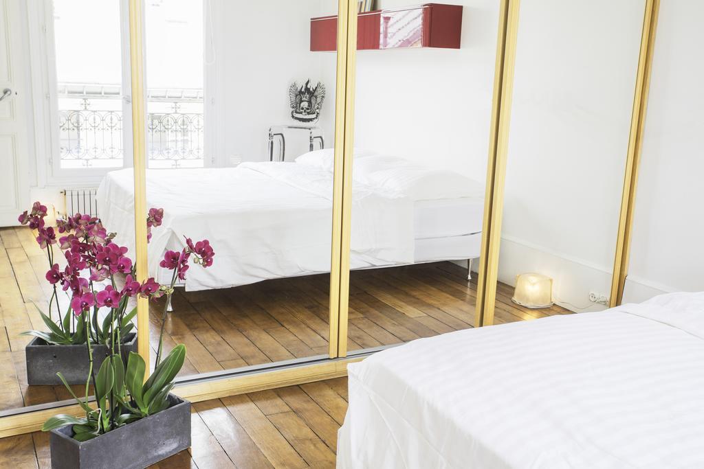 Luxury In Center - Louvre Museum * Paris